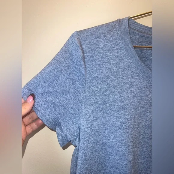 Athleta Hi-Low Short Sleeve Top Blue Heathered Size Medium - Picture 5 of 9